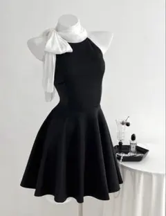 ブラックパーティードレス ホワイトスカーフ付き