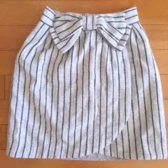 ByeByeコラボ♡リボンタイトスカート