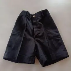 ブラックショートパンツ 9-10才用