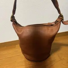 オールドコーチ キーホルダー バケツバッグ 真鍮製 ゴールド色 希少