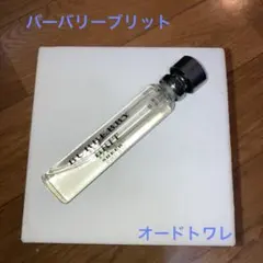 Burberry Brit Sheer オードトワレユニセックスのサムネイル