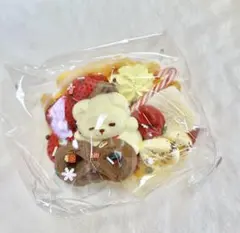 小爪ちゃん　スクイーズ　クマさんワッフル