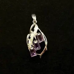 832遺品整理品　ペンダントトップ　silver刻印あり　紫水晶？　アメジスト？