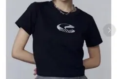 EMODA ロゴプリント クロップドTシャツ ブラックのサムネイル