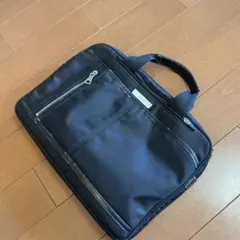 タケオキクチ　ブラック ナイロンクラッチバッグのサムネイル