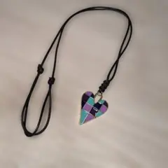 カラフルハート型ネックレス