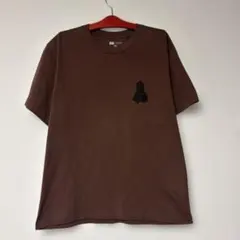 ユニクロ「ルーヴル美術館 UT」ブラウンカラー　グラフィックTシャツ