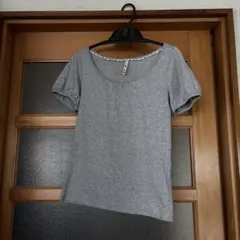 ラウンドネック