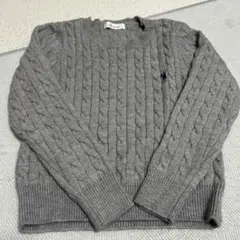 グレー ケーブルニット 長袖 ポロ刺繍