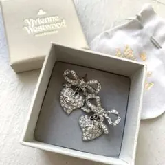 【極美品】Vivienne Westwood/ピアス オーブ　リボン　ハート