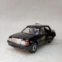 トミカ 51 トヨタ クラウン コンフォートトミカ交通 1/63スケールミニカー
