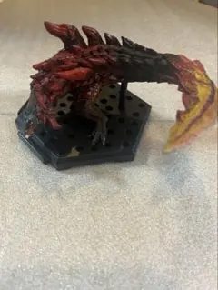 モンスターハンター 燼滅刃ディノバルド フィギュア