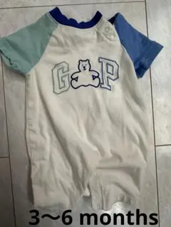 GAPベビー服のサムネイル