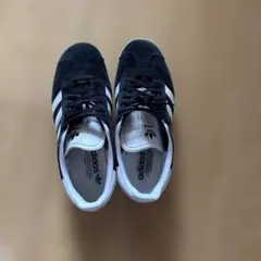 adidas Gazelle ブラック/ホワイト