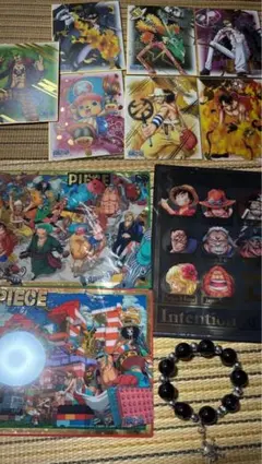 ONE PIECE 限定品グッズセット ブレスレット イラスト色紙 イラスト下敷