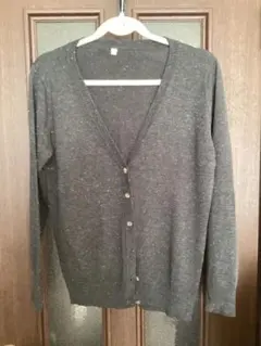 ダークグレー 、ラメ入りのボタン付きカーディガン LLサイズ