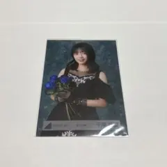 小坂菜緒 日向坂46 黒ドレス 生写真 小坂菜緒 黒ドレス衣装 生写真 ヒキ 日向坂46 - メルカリ