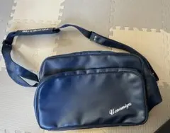 Item thumbnail for item ca859eef-bfc3-4b13-8292-769bbbb1d083