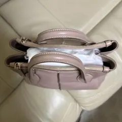 トッズ　くすみピンクのバックのサムネイル