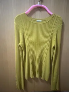 【GU】リブ編みマスタード色長袖リブニット