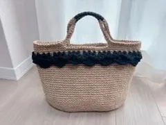 【日常使い】ハンドメイド 黒フリル付き 麻紐バッグ 編み物トートバッグ