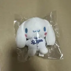 中日ドラゴンズ　シナモロール　マスコット
