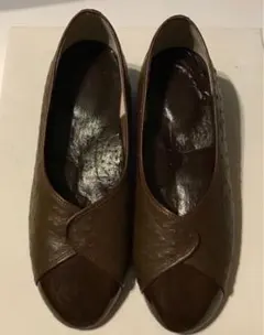 ブラウンレザー コンビパンプス　21.0 4E
