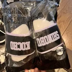 鬼滅の刃　shinobu kocho サンダル