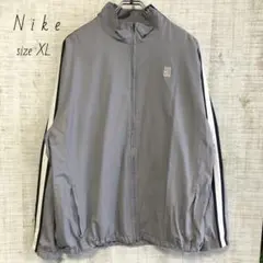 ナイキ　NIKE　スウッシュ刺繍ロゴ　ナイロンジャケット　XL 古着　グレー