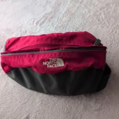 THE NORTH FACE ボディバッグ 赤