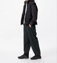 ユニクロ ウルトラストレッチアクティブトラックパンツ ブラック M