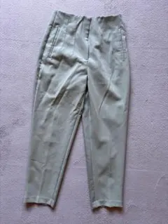 ザラ ハイウエストパンツ ミントグリーン 脚長効果