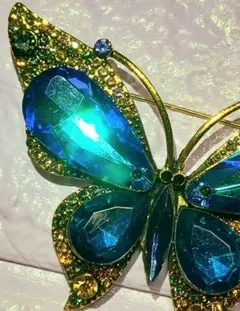 蝶々 ブローチ ブルー ビジュー アクセサリー バタフライ Butterfly