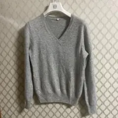 無印良品カシミヤ100グレー Vネックニット Mサイズ 長袖