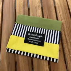 4113【2点100円、3点200円引き】シンプル移動ポケット
