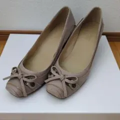 Item thumbnail for item 90183358-45cc-4c17-950c-10dca042d5e8