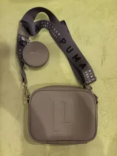 ⭐︎美品⭐︎ プーマ　ショルダーバッグ