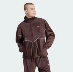 アディカラーシーズナルコーデュロイトラックジャケット　セットアップ