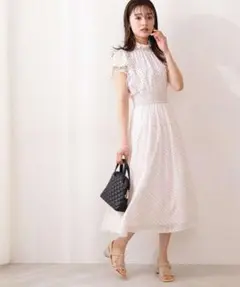 プロポーションボディドレッシング　ドット柄ブラウス　スカート　セットアップ