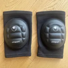 uhlsport 膝パッド Sサイズ ブラック　ニーパッドのサムネイル