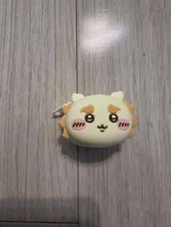 ちいかわ　かわいいキャラクター ジッパーポーチ