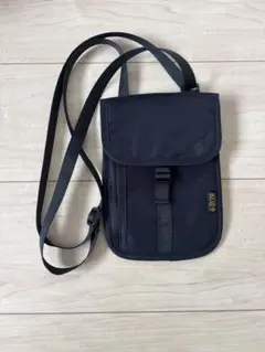 パスポートケース ショルダーバッグ