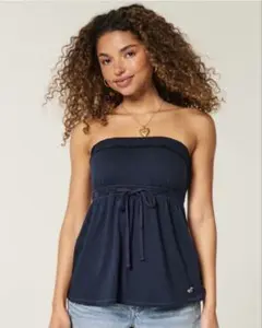 HOLLISTER トップス　ネイビー　新品未使用