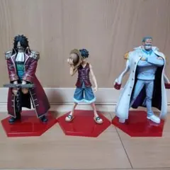 ロジャー ルフィ ガープ フィギュア