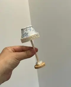 Item thumbnail for item d8ad913b-5ccf-4012-af99-b7dfea8611a1