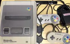 Nintendo スーパーファミコン 本体 コントローラー2個、ケーブル