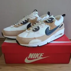 Nike Air Max 90 FUTURA ホワイト/ベージュ/ブラック