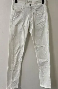 ユニクロ　スリムフィットチノ　チノパン　ホワイト