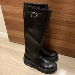 CHARLES & KEITHイモージェン サイドバックルチャンキーロングブーツのサムネイル