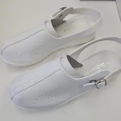 Item thumbnail for item 59b5cd90-6571-4b6e-9bfa-de1cb159316b